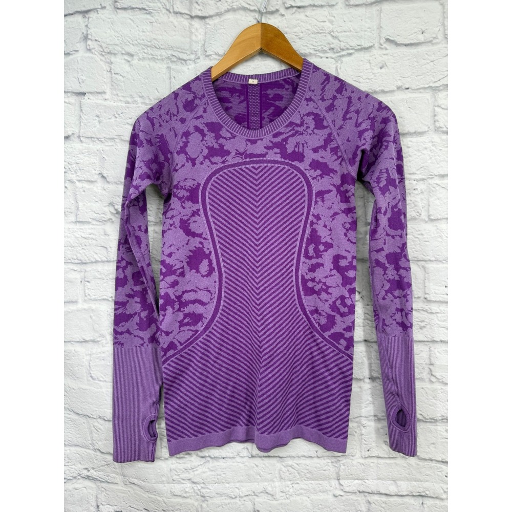 Lululemon Swiftly Tech Long Sleeve Crew Purple Camo Size 6 Thumbhole